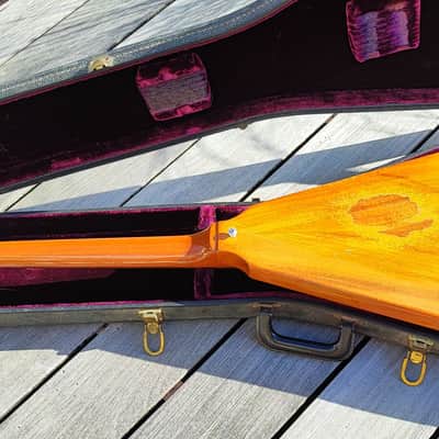 Vintage Gibson Flying V '75 natural finish image 3