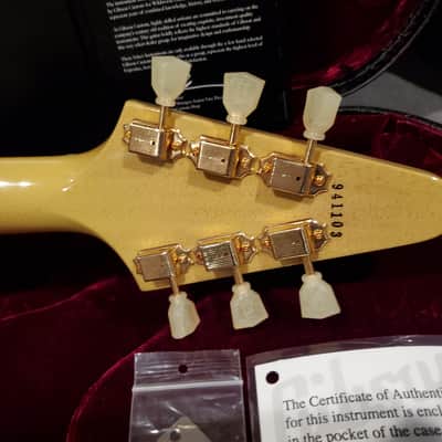 Gibson Custom Shop Flying V 59 Reissue T.V. Yellow W/ OHSC & COA image 5