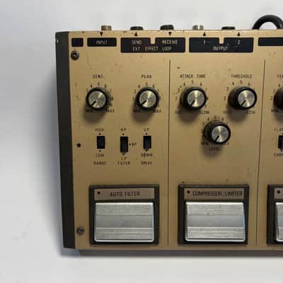 Ibanez UE-303B Multi-Effects image 2