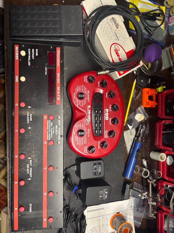 Rocktron MIDI Mate Foot Controller 2000’s Black and Red image 1