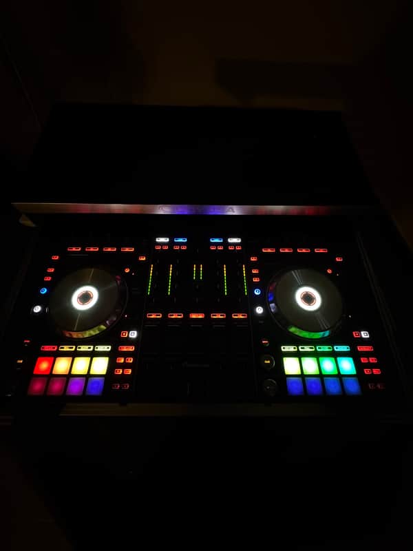 Pioneer DDJ-SX2 Black w/ Odyssey Flight Case image 1