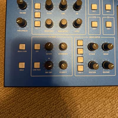 Groove Synthesis 3rd Wave 8M 8-voice Desktop Synthesizer 2025 Blue OPEN BOX image 3