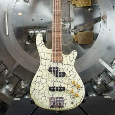 Series 10 Professional Bass Crackle Finish image 1