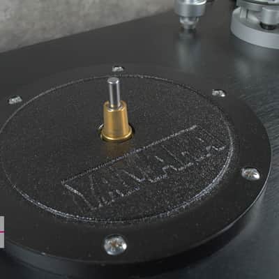 YAMAHA GT-2000 Direct Drive Turntable in Very Good Condition image 7
