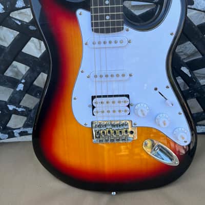 Donner DST-100S Standard Series Strat Type image 5