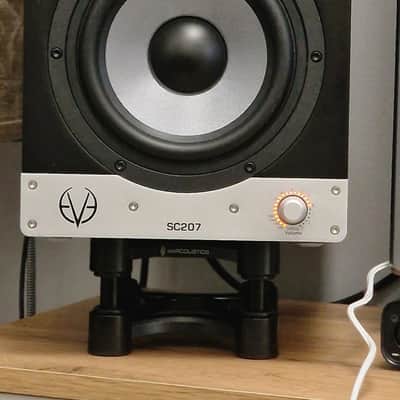 Eve Audio SC207 - Gearspace