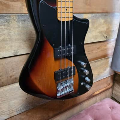 Fender Player Plus Active Meteora Bass (Pre-Owned) - 3-Color Sunburst image 2