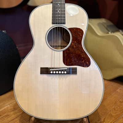 Bourgeois L-DBO The Artist Adirondack/ Mahogany image 2