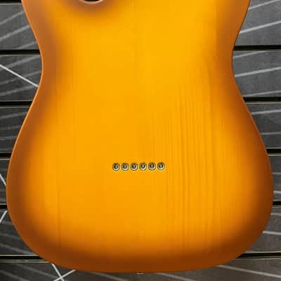Fender Limited Edition American Performer Telecaster Electric Guitar, Honey Burst image 2