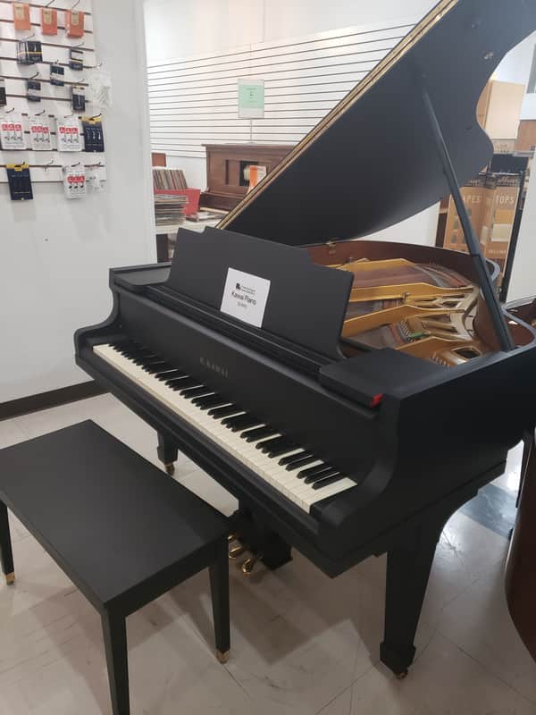Kawai Baby Grand Mint Condition Used image 1