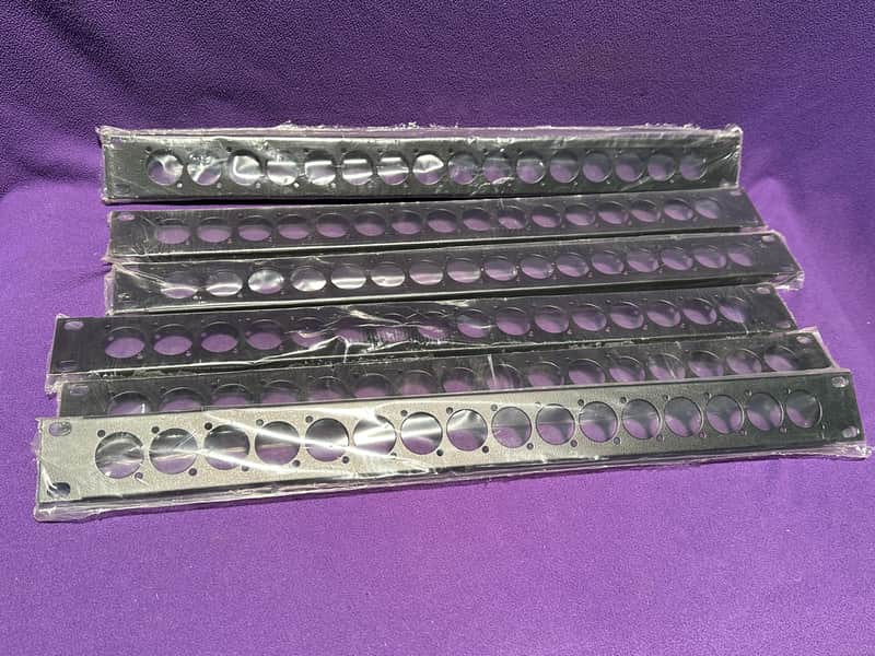 10 pieces 19" Rackpanels for 16x Neutrik D-Series connectors: XLR, Speakon, Jack, Powercon... New! image 1