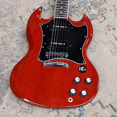 Gibson SG Classic with Hardshell Case - 2010 - Heritage Cherry image 3