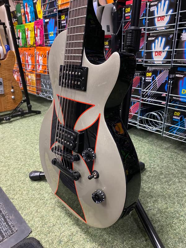 Epiphone Standard ENLB Les Paul Baritone guitar Iron Cross | Reverb