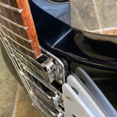 Rickenbacker 350/V63 Jetglo image 5