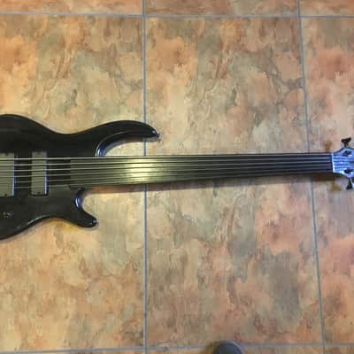 DEAN Edge 6 String Fretless Electric Bass Guitar w/ Active Pickups Nice image 1
