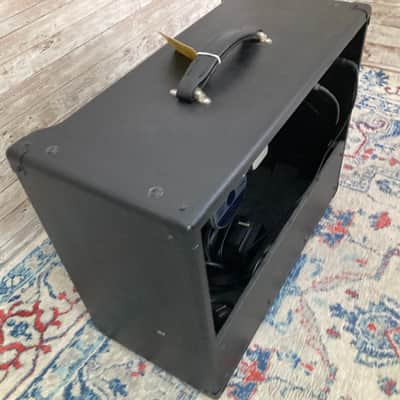 Used Bugera Vintage V22 INFINIUM 22W 2-Channel Tube Combo image 6