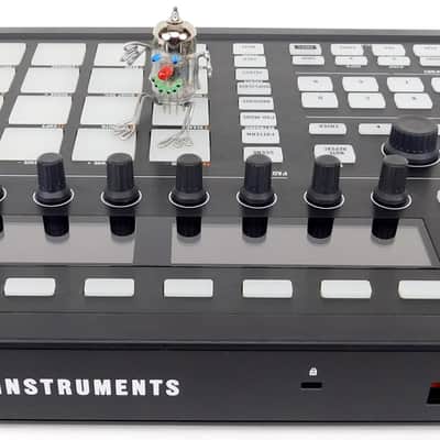 Native Instruments MASCHINE MK2 Black +Software V2 +Fast Neuwertig OVP+ Garantie image 10