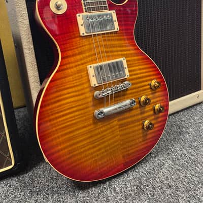 Gibson Custom Shop Historic Collection '59 Les Paul Standard Flametop Reissue 1992 Heritage Cherry Sunburst image 5