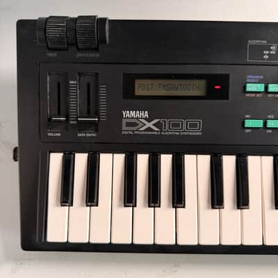Yamaha DX100 Programmable Algorithm Synthesizer 1985 - Black image 2
