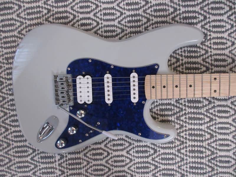 ~Cashified~ Kramer Strat-Style Pewter Rock 'n' Roller image 1