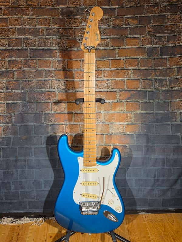 Vintage 1986 Fender Contemporary Series Stratocaster SSS Metallic Blue w/ Fender System I Tremolo System image 1