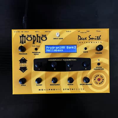 Dave Smith Instruments Mopho Desktop Monophonic Synthesizer 2008 - 2016 - Yellow