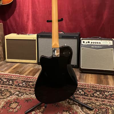 Reverend Reeves Gabrels Signature 2010 image 12