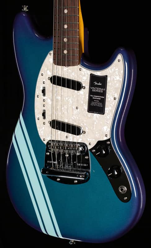 Fender Vintera II '70s Competition Mustang, Rosewood Fingerboard, Competition Burgundy (025)