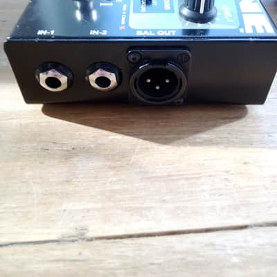 Radial Tonebone Bassbone V1 2010s - Black image 3