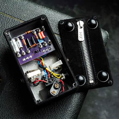 JAM Pedals Black Fuzz Phrase LTD image 9
