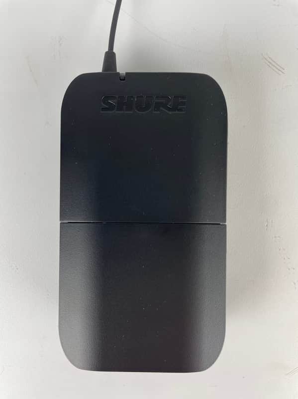Shure BLX1 Bodypack Wireless Microphone Transmitter, J11 Band image 1