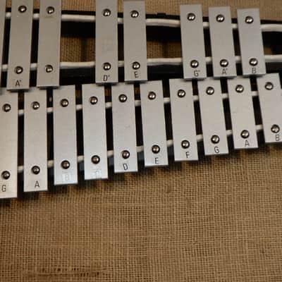 Pearl Xylophone Percussion Band Student Practice Bells Case Student 32-Key image 4