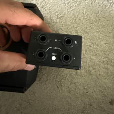 Walrus Audio Canvas Stereo Dual Line Isolator Direct Box 2022 - Present - Black w/ Rainbow Graphic image 2