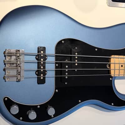 Fender American Performer Precision Bass with Maple Fretboard 2018 - Present - Satin Lake Placid Blue image 3