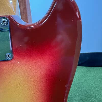 Fender Duo-Sonic with Rosewood Fretboard 1961 - 1964 - Sunburst image 15