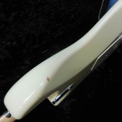 Fender Custom Shop Robin Trower 'Bridge of Sighs' Tribute Stratocaster 2004-2005 - Arctic White image 9