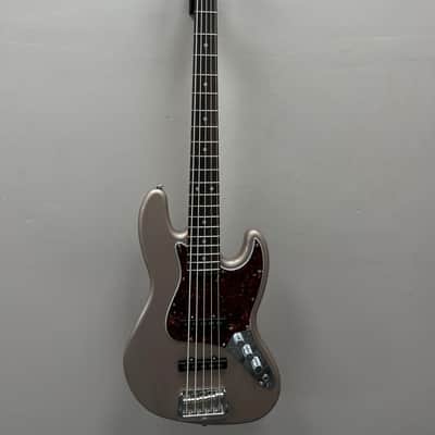 G&L JB5 2025 - Shoreline Gold image 2