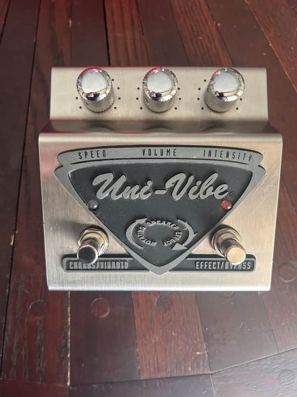 Dunlop UV-1 Uni-Vibe Chorus / Vibrato | Reverb Canada