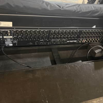Midas M32 LIVE 40-Channel Digital Console 2014 - Present - Black image 2