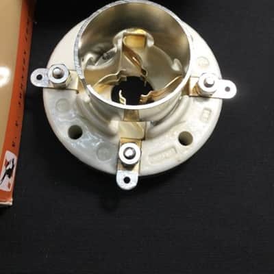 NOS E.F. JOHNSON  123-209-200 VACUUM TUBE Sockets *PRICE PER* Qty: 30 Available image 3