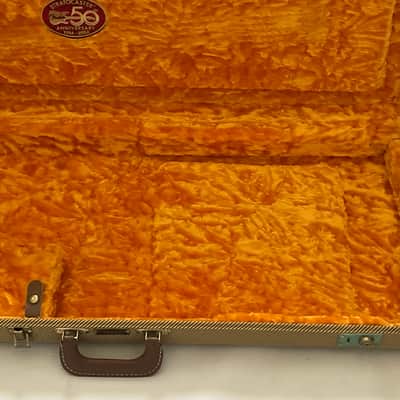 2004 G&G Fender USA Deluxe Stratocaster Telecaster 50th Anniversary Hardshell Guitar Case Orange Interior image 19