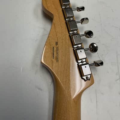 Fender Classic Player '50s Stratocaster 2017 - Shoreline Gold image 7