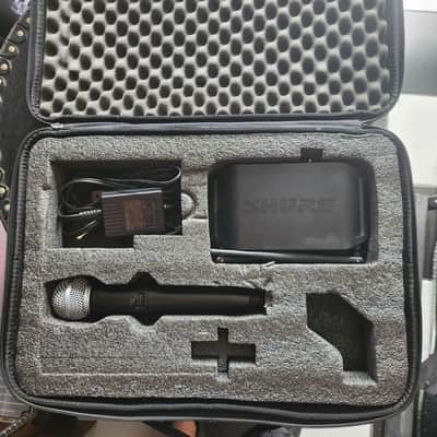 Shure GLXD24+/SM58 Z3 Dual Band Wireless Microphone System image 1