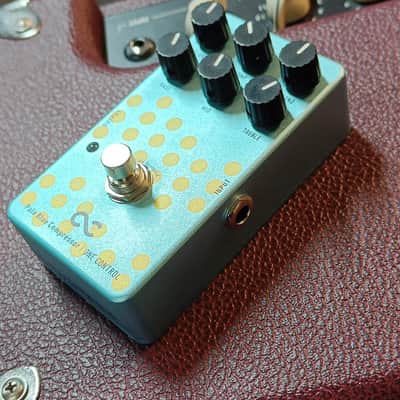 One Control Pale Blue Compressor image 2
