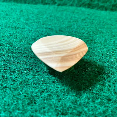 Seashell guitar pick/10.3mm thick, jazz profile… by BeachSidePicks image 4