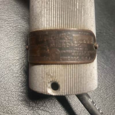 Shure 556C 1940's - chrome image 4