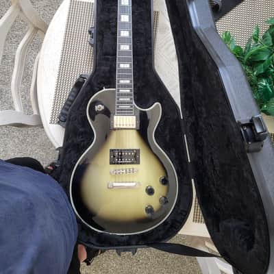 Epiphone Adam Jones Signature Art Series Les Paul Custom 2023 - Frazetta "The Berserker" / Silverburst image 9