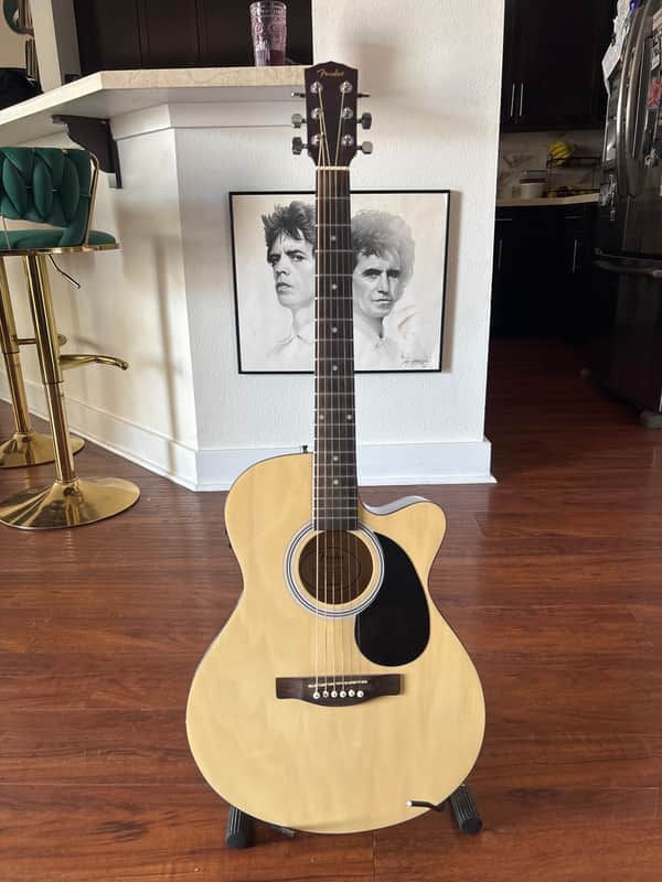 Fender FA-135CE