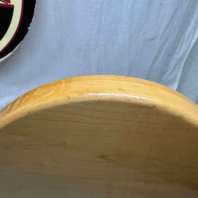 Epiphone SC-550 sc550 Scroll Singlecut Guitar with Chipboard Case Vintage - Natural image 23