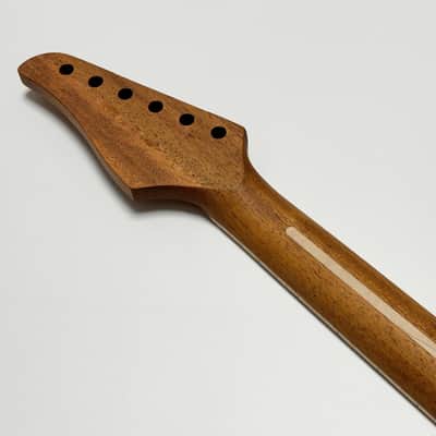 Amuic Strats Guitar Neck 22 Frets, 25.5'' Mahogany Wood Modern C Shape Electric Guitar Neck with Medium Jumbo Fret & Bone Nut for ST Style Guitar Parts Replacement image 6